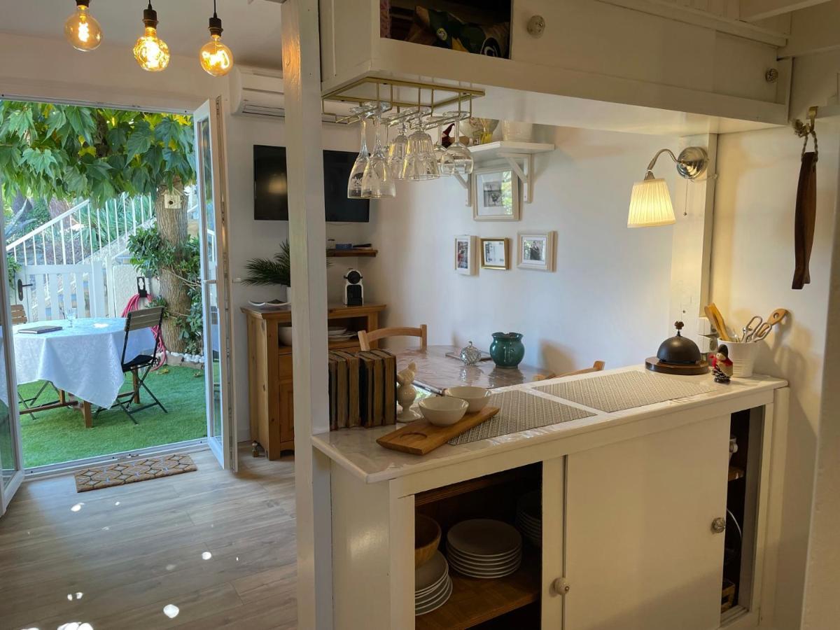 Pavillon Confort Pour 2 Personnes Gruissan Exterior photo