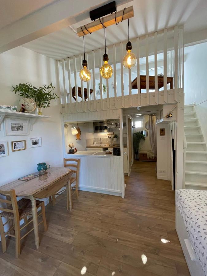 Pavillon Confort Pour 2 Personnes Gruissan Exterior photo